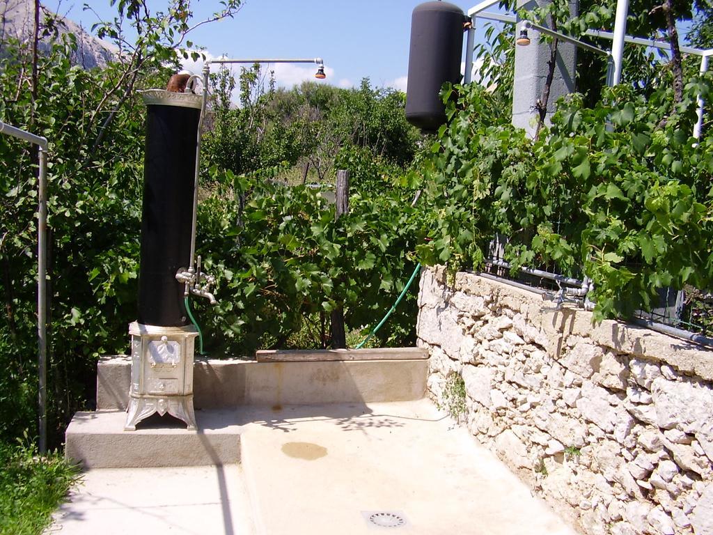 Guest House Darinka Draga Bašćanska Екстериор снимка