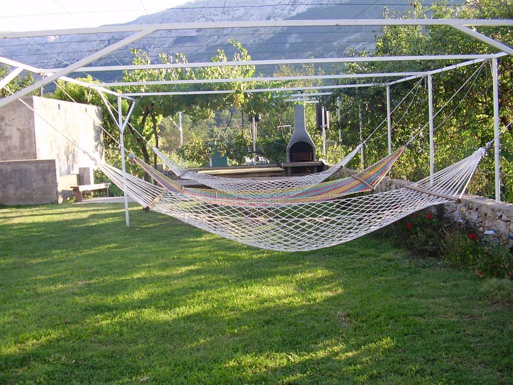 Guest House Darinka Draga Bašćanska Екстериор снимка